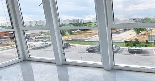 Панорамное остекление балкона Серпухов цена от 11 тыс. руб. м/п.